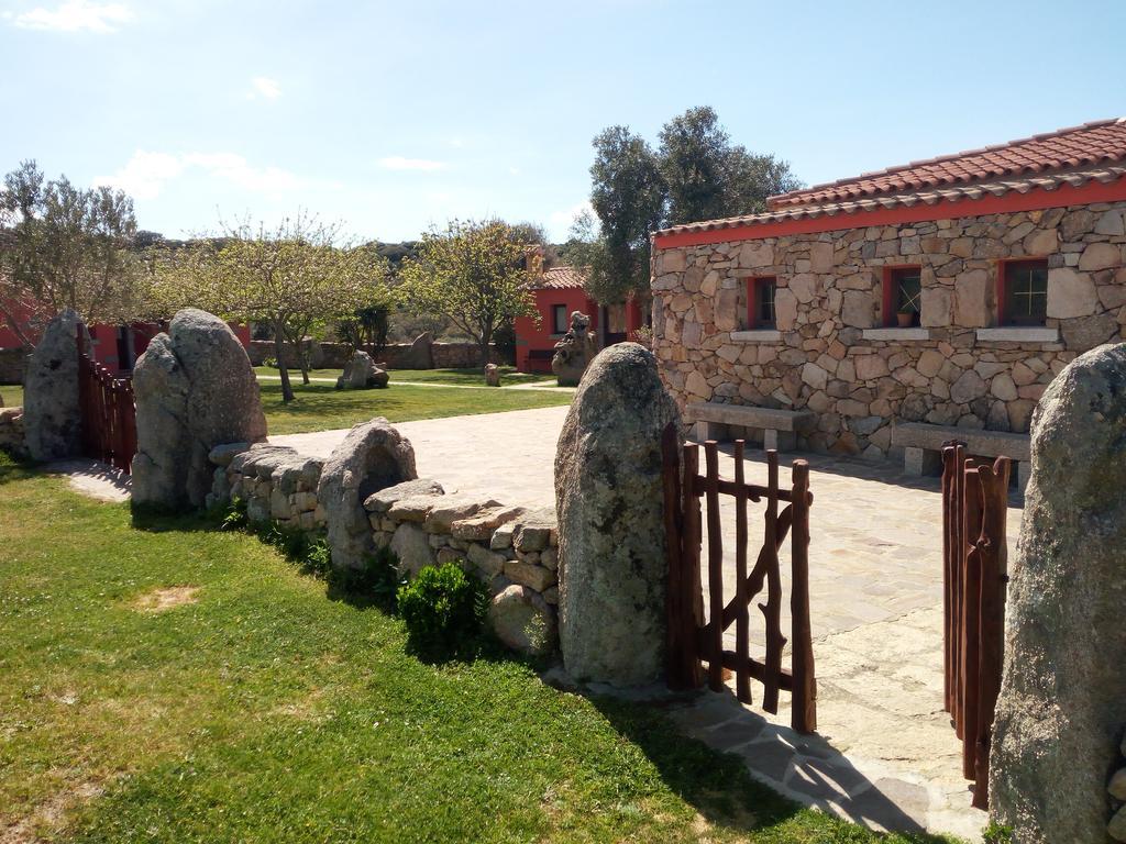 Turismo Rurale L'Agliuledda Villa Sant'Antonio di Gallura Ngoại thất bức ảnh